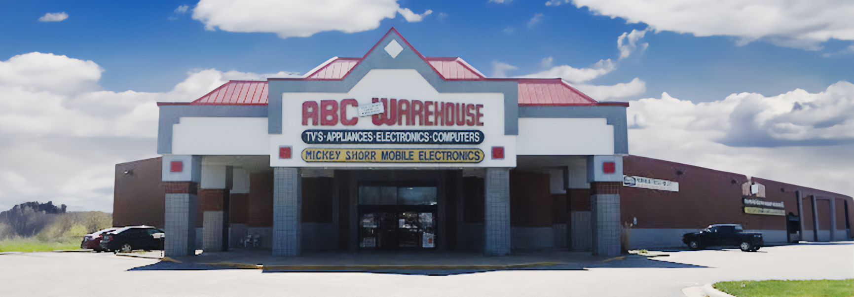 Muskegon Michigan Store